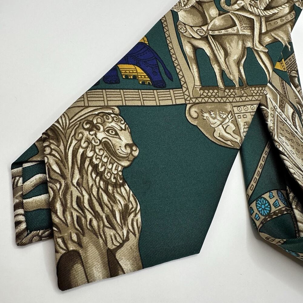 Vtg Hermes Tie Lion Knight Horse Elephant Pattern Green Necktie France Silk READ